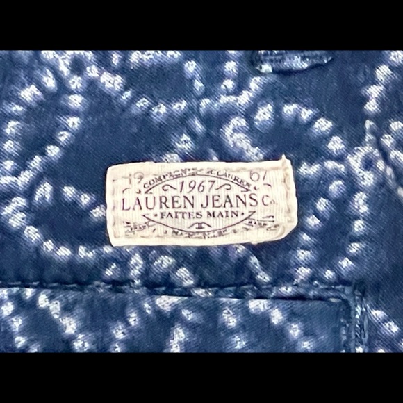 Ralph Lauren - Lauren Jeans Co. - Blue Pattern Casual Shorts Women's Size 12 - Picture 3 of 4